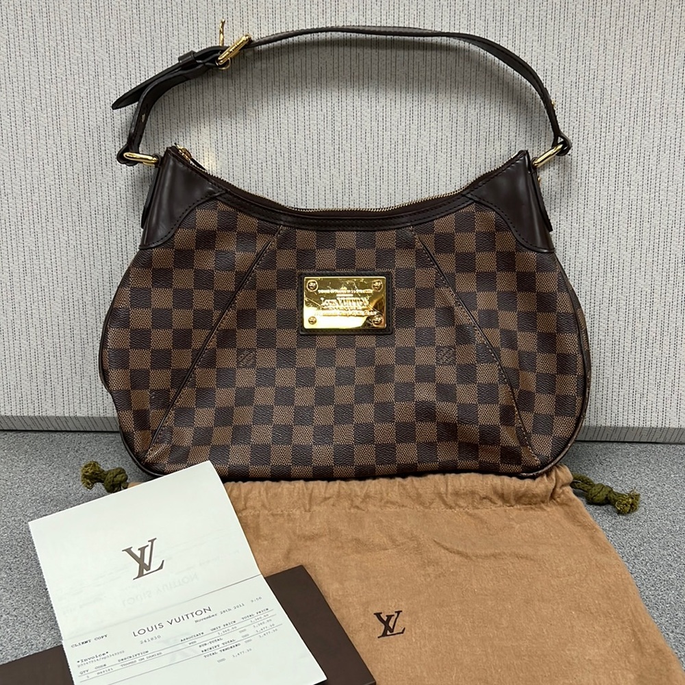 Authentic Louie Vuitton Thames GM Damier